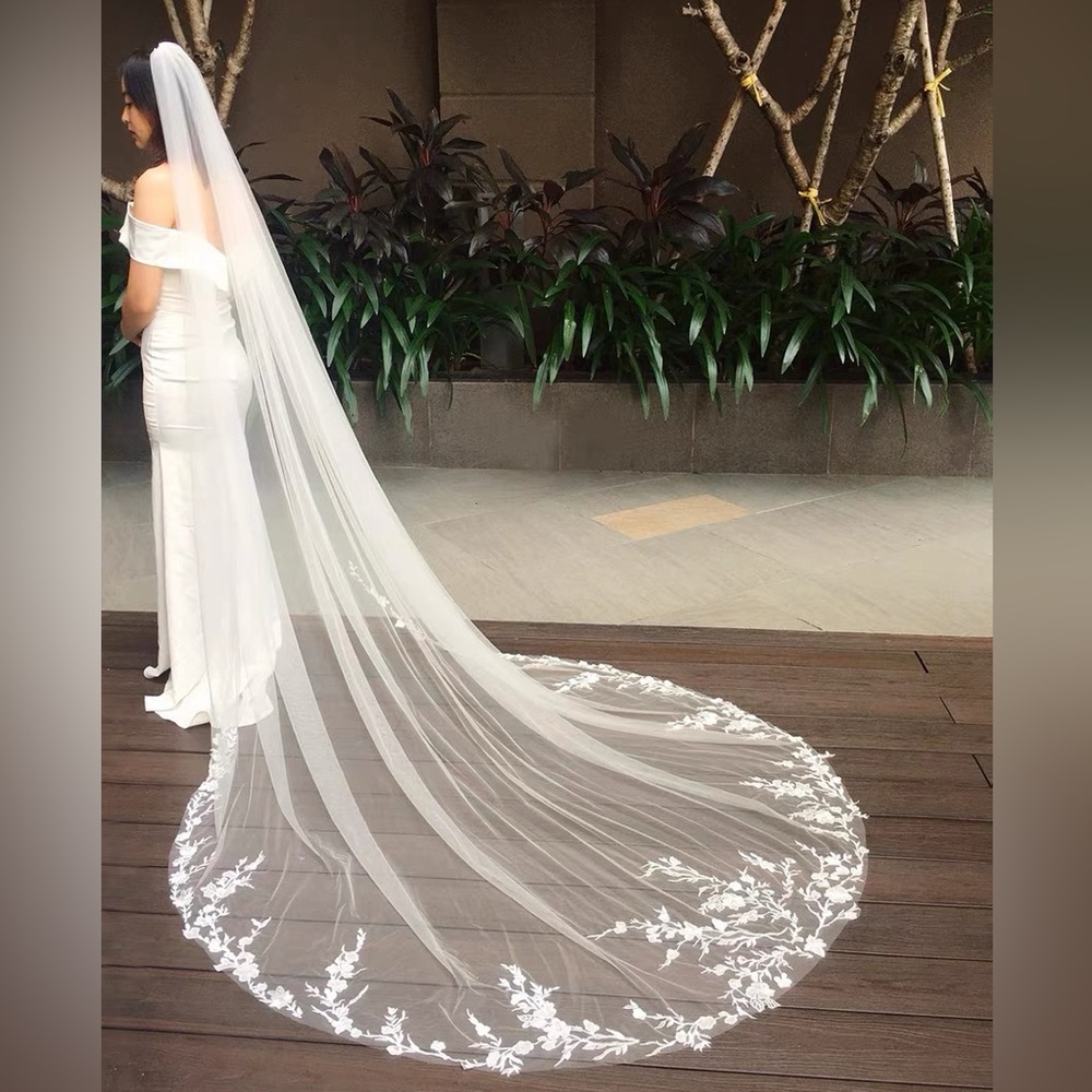 Cathedral Tulle Floral Wedding Veil with Comb - Picture 2 of 7